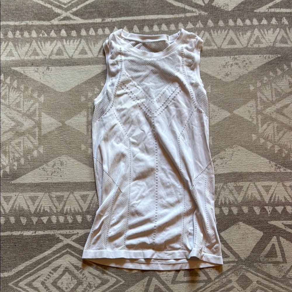 Athleta White Sleeveless Tank Top